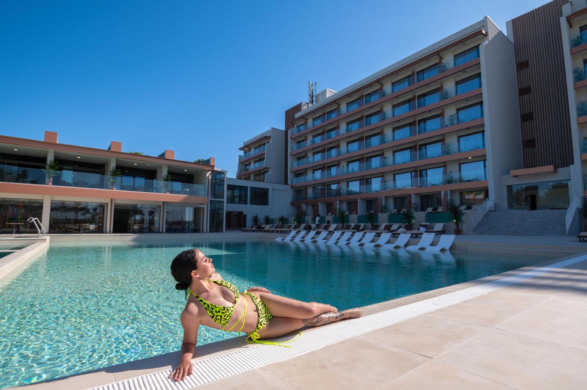 Hotel Palms Beach Kiten Экстерьер фото